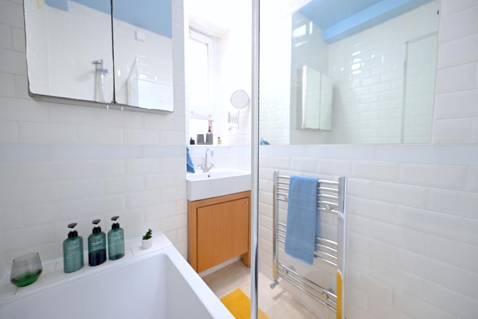3 Bed Flat In King's Cross Station - Zone 1 Appartamento Londra