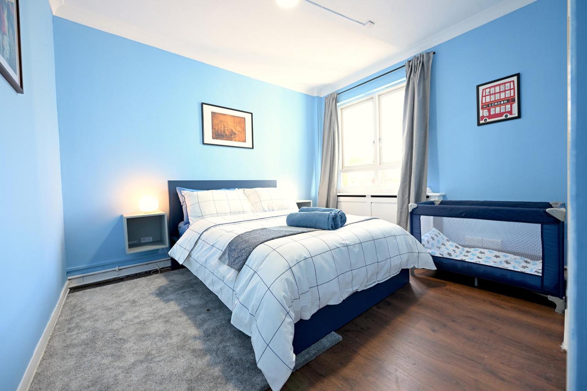 3 Bed Flat In King's Cross Station - Zone 1 * Londra